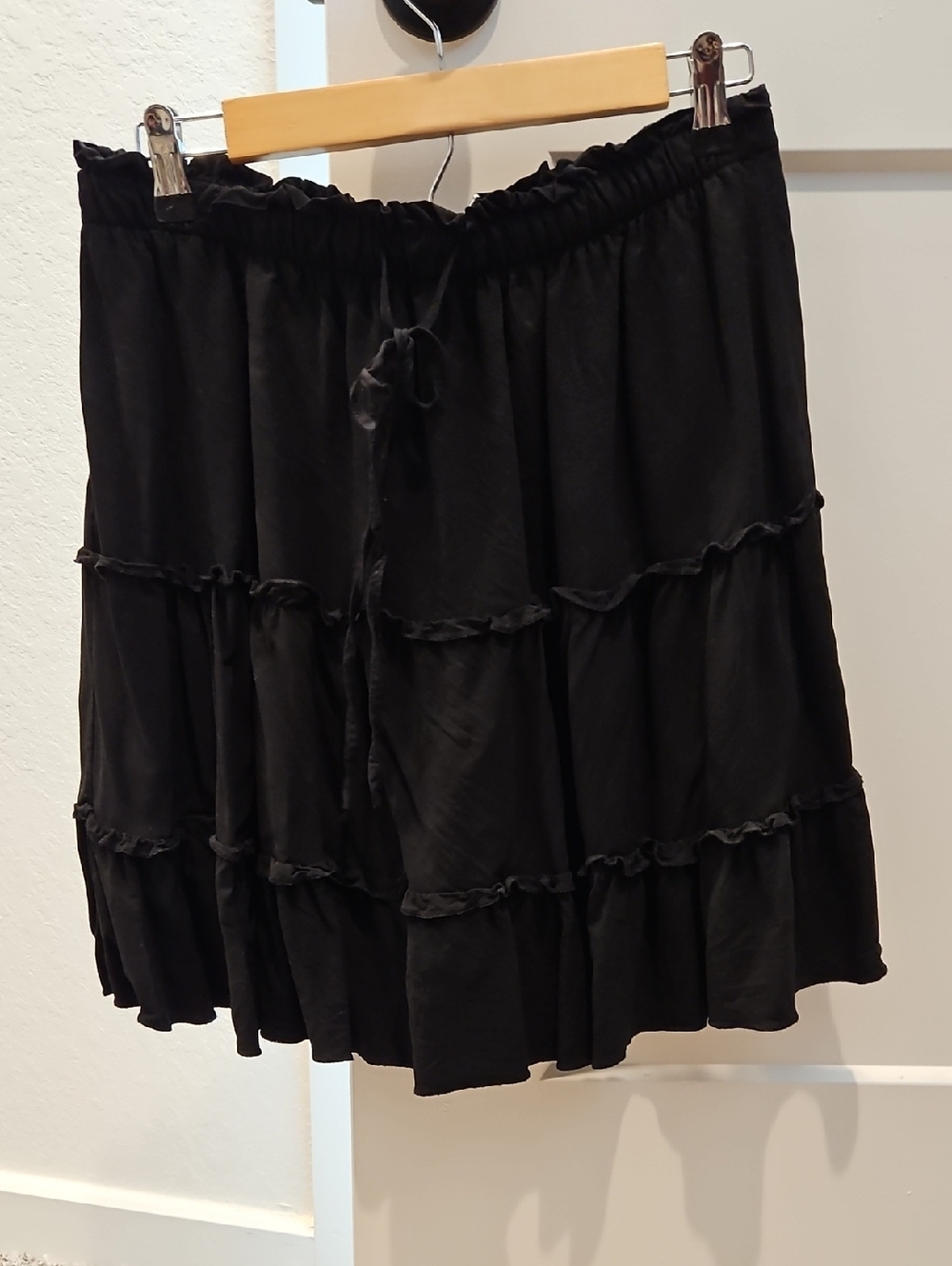 Amazon Black Tiered A-Line Drawstring Skort